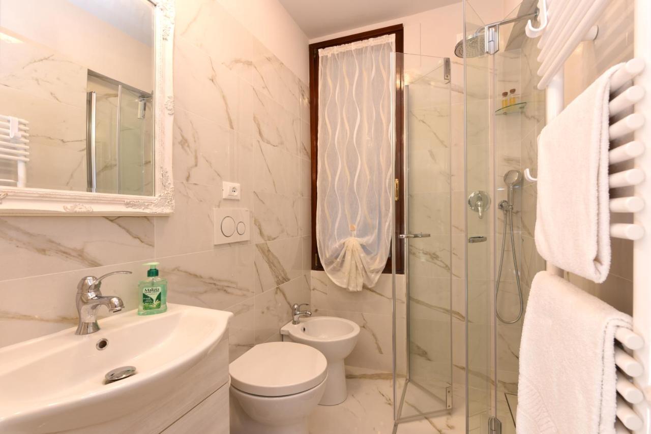 Canal Tron Apartamento